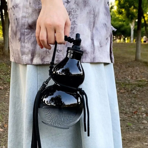 Chinese Gourd Water Bottle – “Fu Lu” Lucky Symbol Flask with Crossbody Strap | Traditional Oriental Blessing Cup